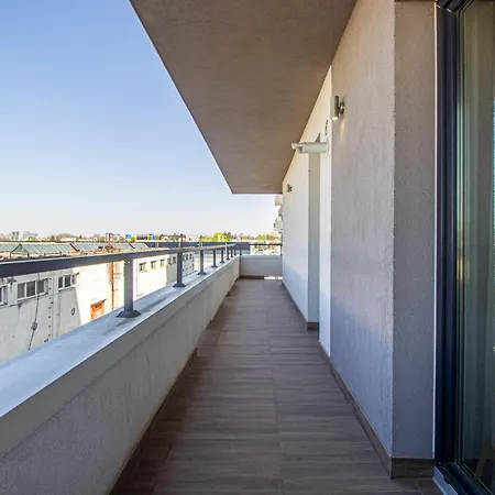 Apartment Mohost Two - Luxe Retreat With Mountain Views *
